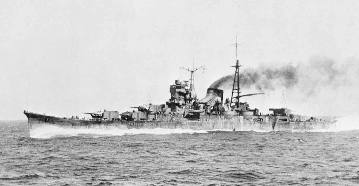 The Cruiser That Made British Intelligence Say 'They Must Be Building Ships Out of Cardboard'